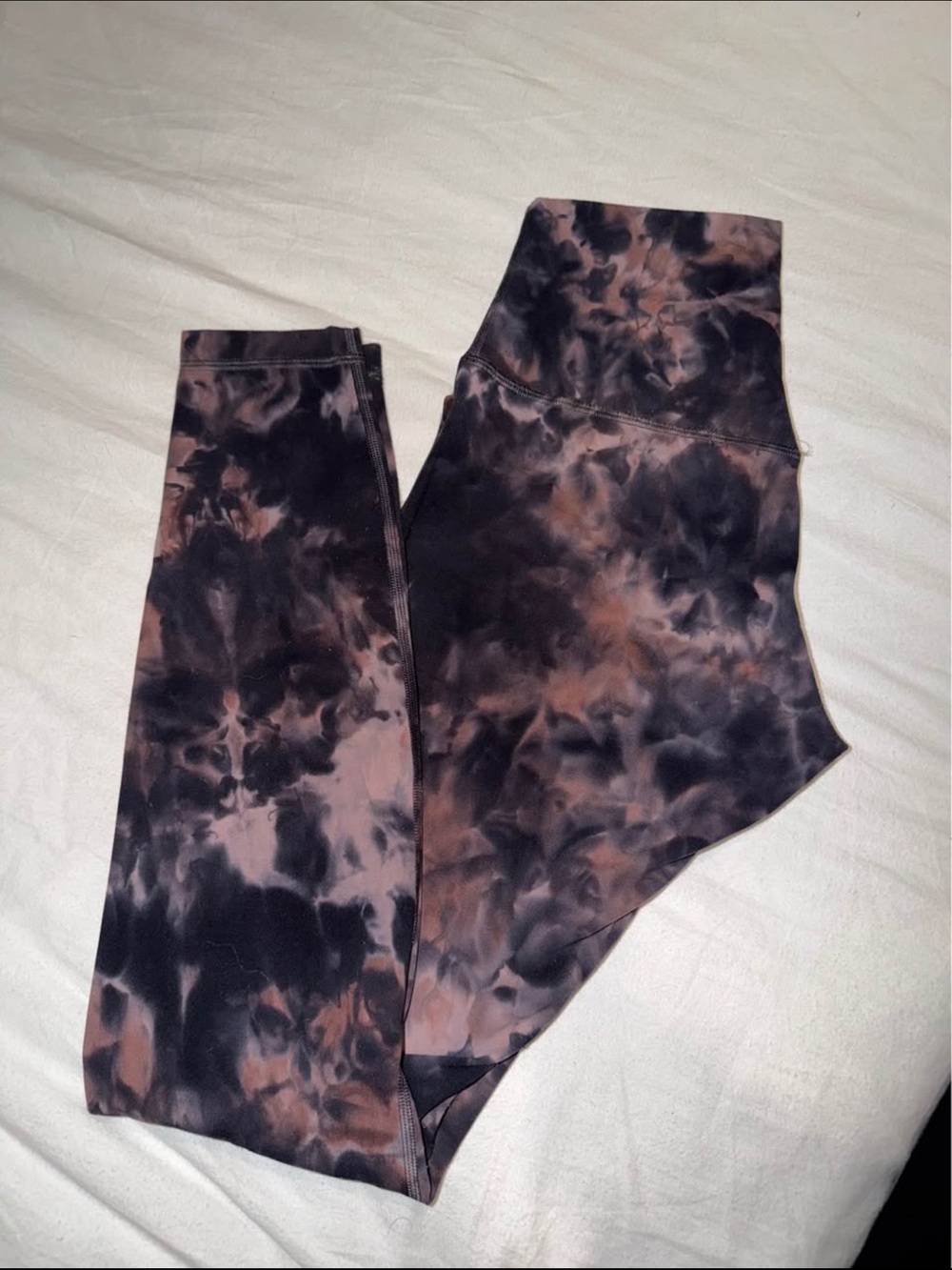 lululemon Align High-Rise Leggings in Graphite Grey and Pink